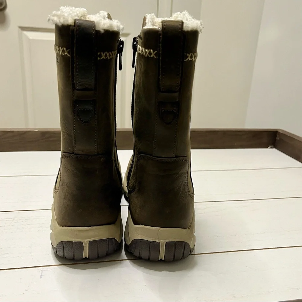 Merrel Women’s Waterproof Encore 4 Tall Zip Polar Brown Winter Boots Sz 6